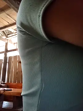 Ngocmi909 online show from April 2026 12:33:01 AM