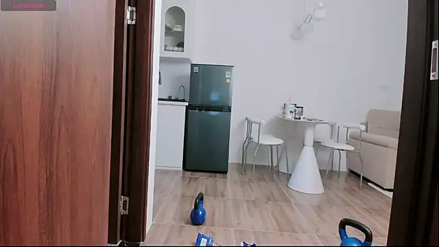 Snapshot of strawberry-ni chatting on October 2025 10:16:02 AM strawberry-ni online show from October 2025 10:16:02 AM