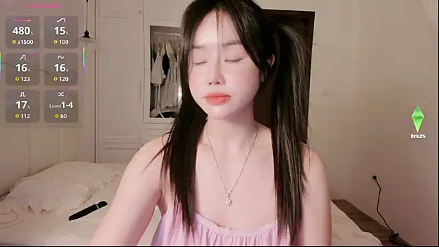 Snapshot of strawberry-ni chatting on October 2025 10:05:02 AM strawberry-ni online show from October 2025 10:05:02 AM