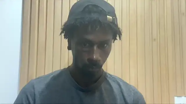 JuicyBlackD83 online show from January 2026 06:51:02 AM