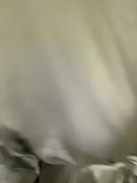 Snapshot of xiiuuff18 chatting on September 2025 03:04:02 PM xiiuuff18 online show from September 2025 03:04:02 PM