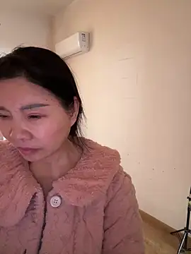 xiiuuff18 online show from March 2026 01:24:02 AM