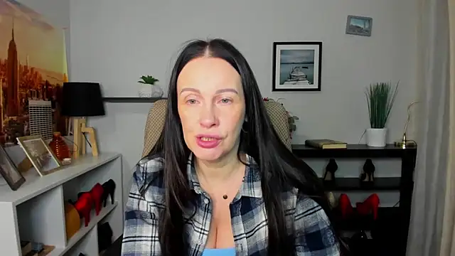 Velvet Jasmine online show from December 2025 06:30:02 AM