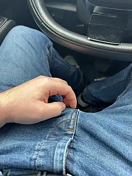 Dmnk2011 online show from March 2026 09:15:01 AM