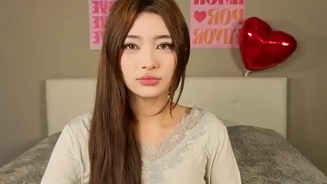 Snapshot of LaurelLeier chatting on February 2026 07:48:01 AM LaurelLeier online show from February 2026 07:48:01 AM