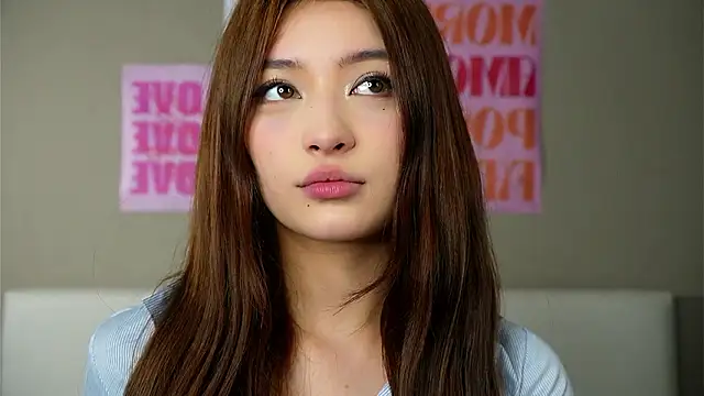 Snapshot of LaurelLeier chatting on March 2026 08:10:02 AM LaurelLeier online show from March 2026 08:10:02 AM