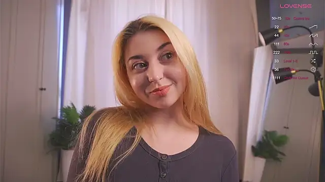 dreamhannah online show from October 2025 10:16:02 AM
