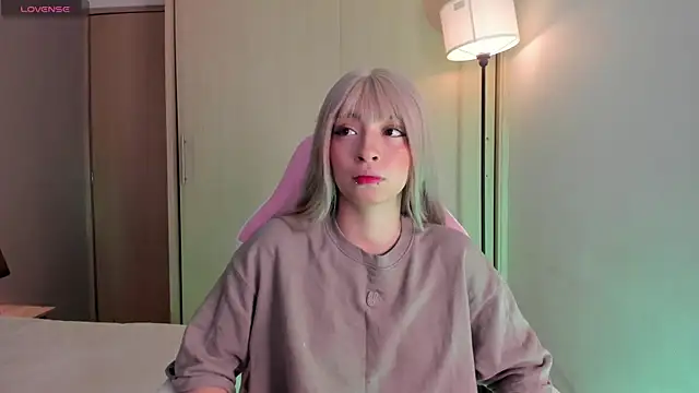 EmystarX online show from June 2026 11:10:02 PM