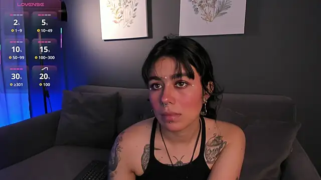 flower smith  online show from November 2025 11:44:02 AM