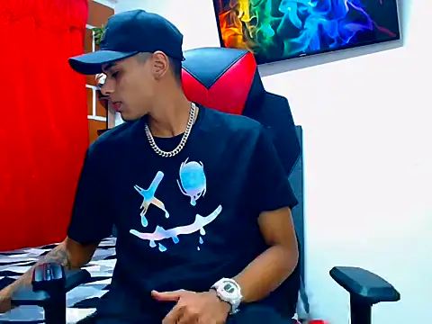 cristian tayron1 online show from July 2026 05:47:02 AM