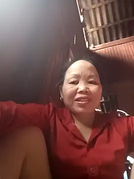  YooY  online show from October 2025 03:40:02 AM