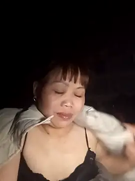  YooY  online show from November 2025 02:22:01 PM