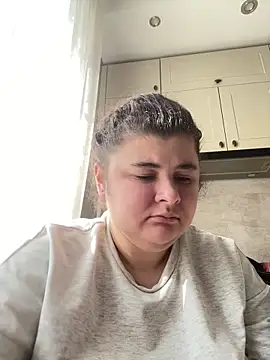 AliceCurlyX online show from February 2026 11:00:01 AM