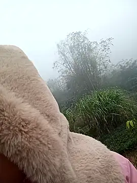 Snapshot of Ananine chatting on January 2026 12:58:02 AM Ananine online show from January 2026 12:58:02 AM