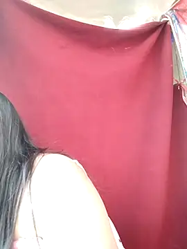 Snapshot of lusy-00 chatting on November 2025 01:28:02 AM lusy-00 online show from November 2025 01:28:02 AM