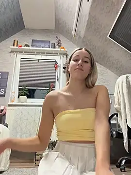 miaistlive online show from September 2025 08:53:01 PM