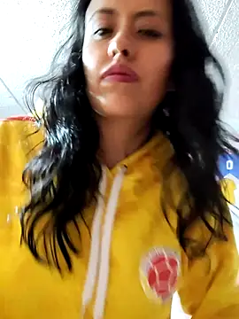 Snapshot of Queen_Ashly chatting on June 2026 04:13:01 AM Queen Ashly online show from June 2026 04:13:01 AM
