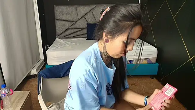 LiaMonroee  online show from October 2025 03:10:02 AM