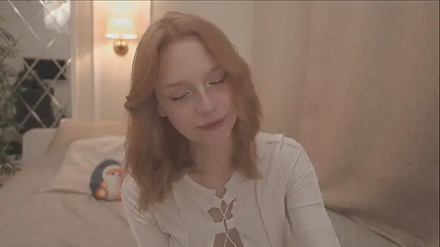 claire bennett online show from October 2025 03:26:02 AM