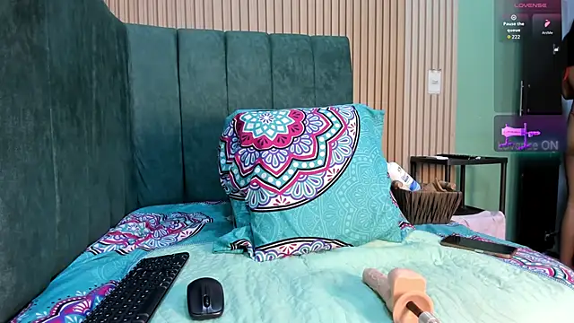 EvelynFoxx- online show from November 2025 07:02:02 PM