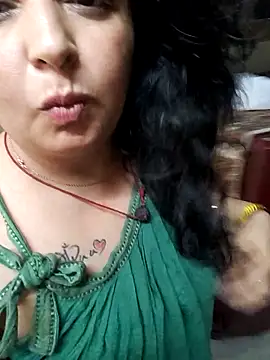 Snapshot of Jann_Riya333 chatting on September 2025 01:20:02 AM Jann Riya333 online show from September 2025 01:20:02 AM