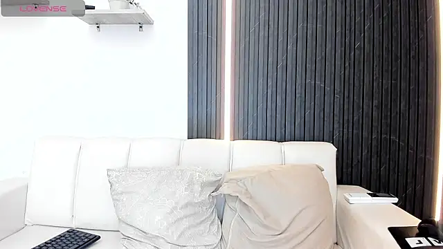 Snapshot of Gabrielaa_Miller_ chatting on November 2025 07:23:02 PM Gabrielaa Miller online show from November 2025 07:23:02 PM