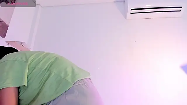 Snapshot of Gabrielaa_Miller_ chatting on November 2025 07:46:02 PM Gabrielaa Miller online show from November 2025 07:46:02 PM