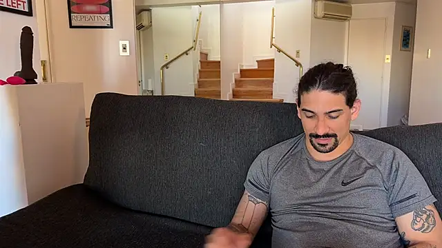 Snapshot of lenruy chatting on October 2025 07:53:02 PM lenruy online show from October 2025 07:53:02 PM