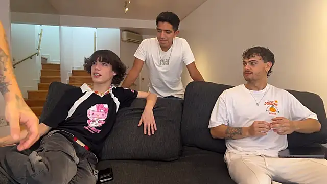 lenruy online show from April 2026 08:29:01 PM