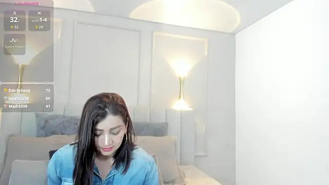 victoria bourne online show from March 2026 07:06:02 PM