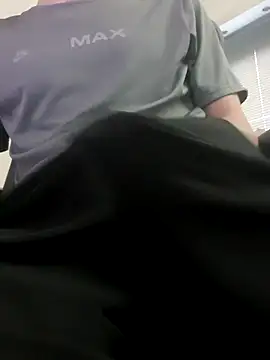 JayMac0 online show from November 2025 02:56:01 PM