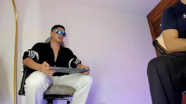 sotooliver3 online show from January 2026 10:02:02 PM