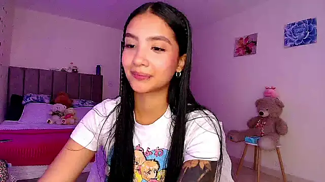 mia yireth online show from March 2026 08:34:02 PM