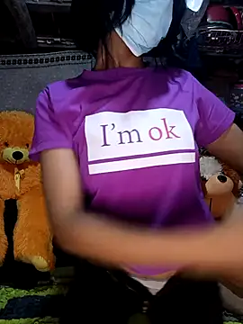 Snapshot of emali_baba chatting on January 2026 05:27:02 PM emali baba online show from January 2026 05:27:02 PM