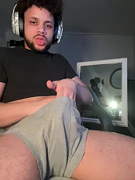 Troydaddy578 online show from February 2026 06:45:02 AM