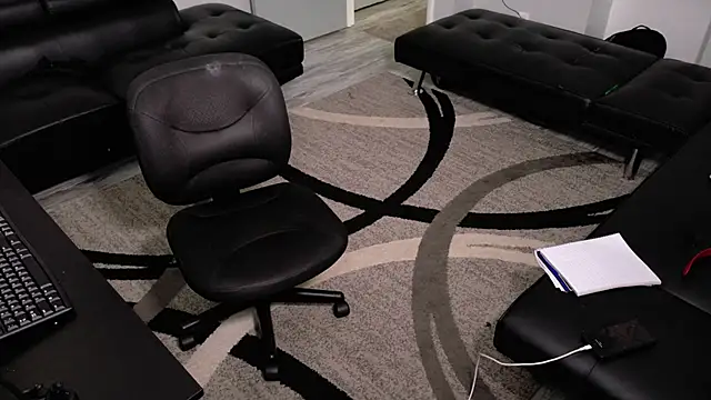 SLANGONDEMHOES online show from April 2026 05:26:02 PM