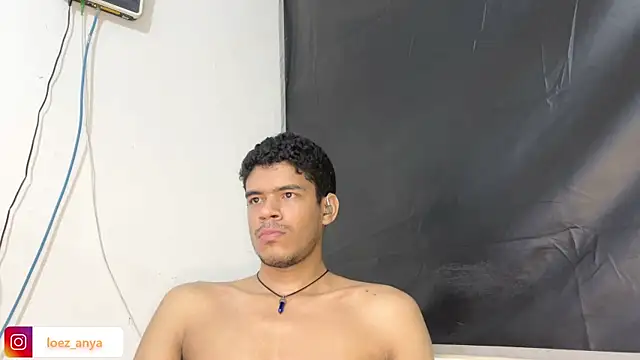jonhsebastiann online show from July 2026 08:17:01 AM