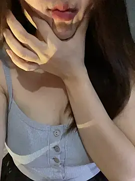 Hinne07 online show from January 2026 03:06:01 PM