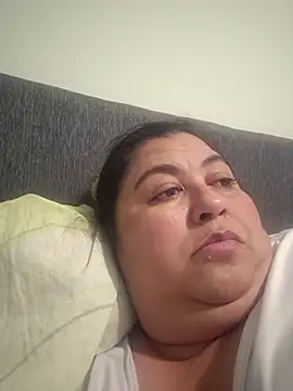 curvy diva  online show from October 2025 01:09:02 AM