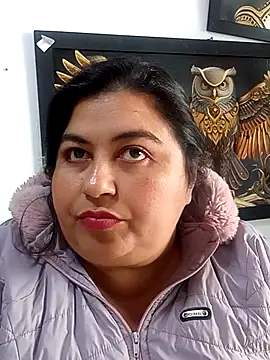 curvy diva  online show from October 2025 01:46:02 PM