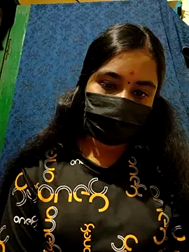 mini-queen online show from October 2025 05:26:02 PM