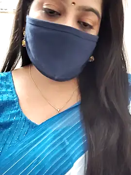Snapshot of saritha29 chatting on April 2026 05:15:01 PM saritha29 online show from April 2026 05:15:01 PM