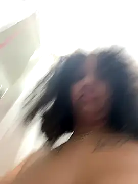 StylishEchium online show from December 2025 07:13:02 AM