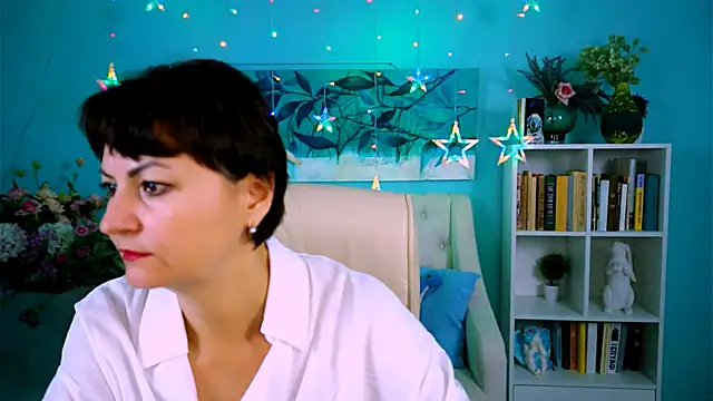 HelenBeler online show from November 2025 05:40:02 AM