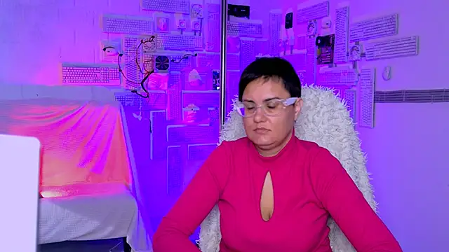 LauraDavidsons online show from February 2026 05:47:02 AM