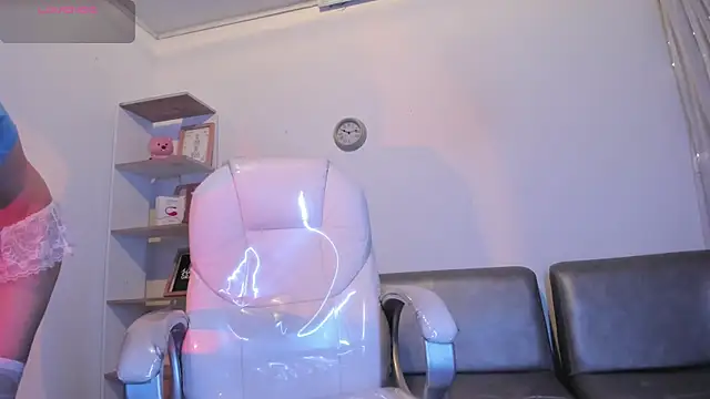 Angeel of lust online show from October 2025 04:27:01 AM