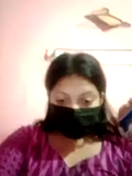Lady-Queen5 online show from May 2026 03:28:01 PM
