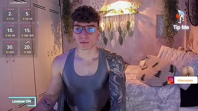 Snapshot of estebandi_do chatting on November 2025 03:43:02 AM estebandi do online show from November 2025 03:43:02 AM