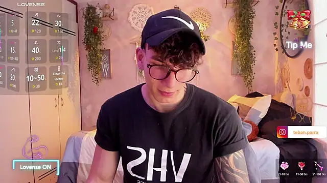 Snapshot of estebandi_do chatting on January 2026 08:47:02 PM estebandi do online show from January 2026 08:47:02 PM