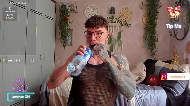 Snapshot of estebandi_do chatting on January 2026 07:39:02 PM estebandi do online show from January 2026 07:39:02 PM